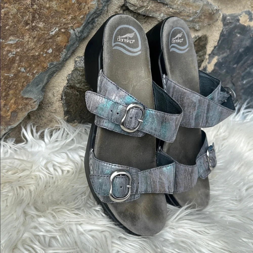Dankso 'Sophie' Buckled Slip On Wedge Sandals in Iridescent Gunmetal Size 40